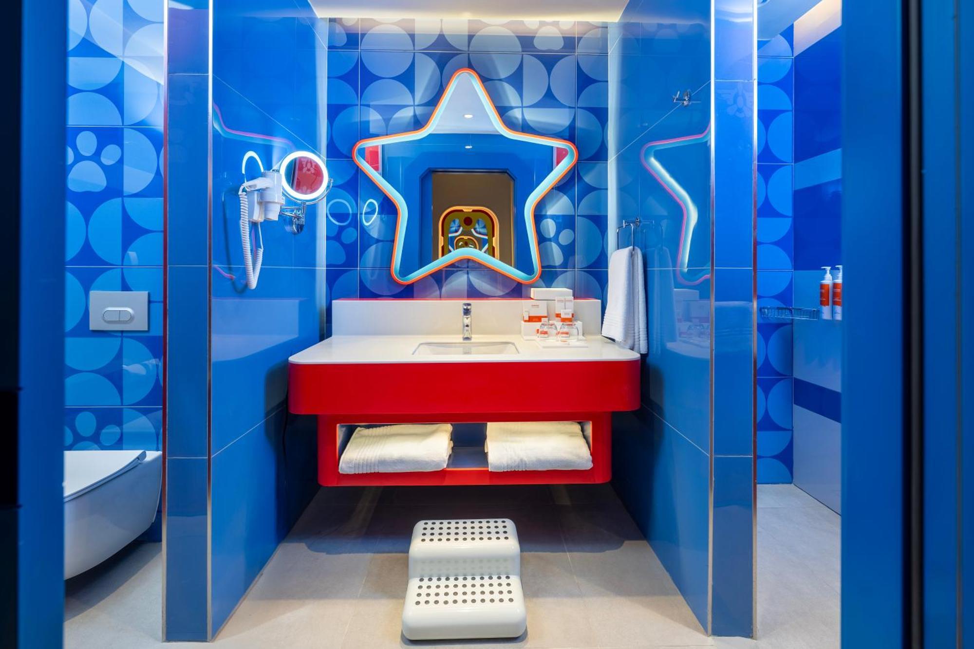 The Land Of Legends Nickelodeon Hotel Antalya 베렉 외부 사진