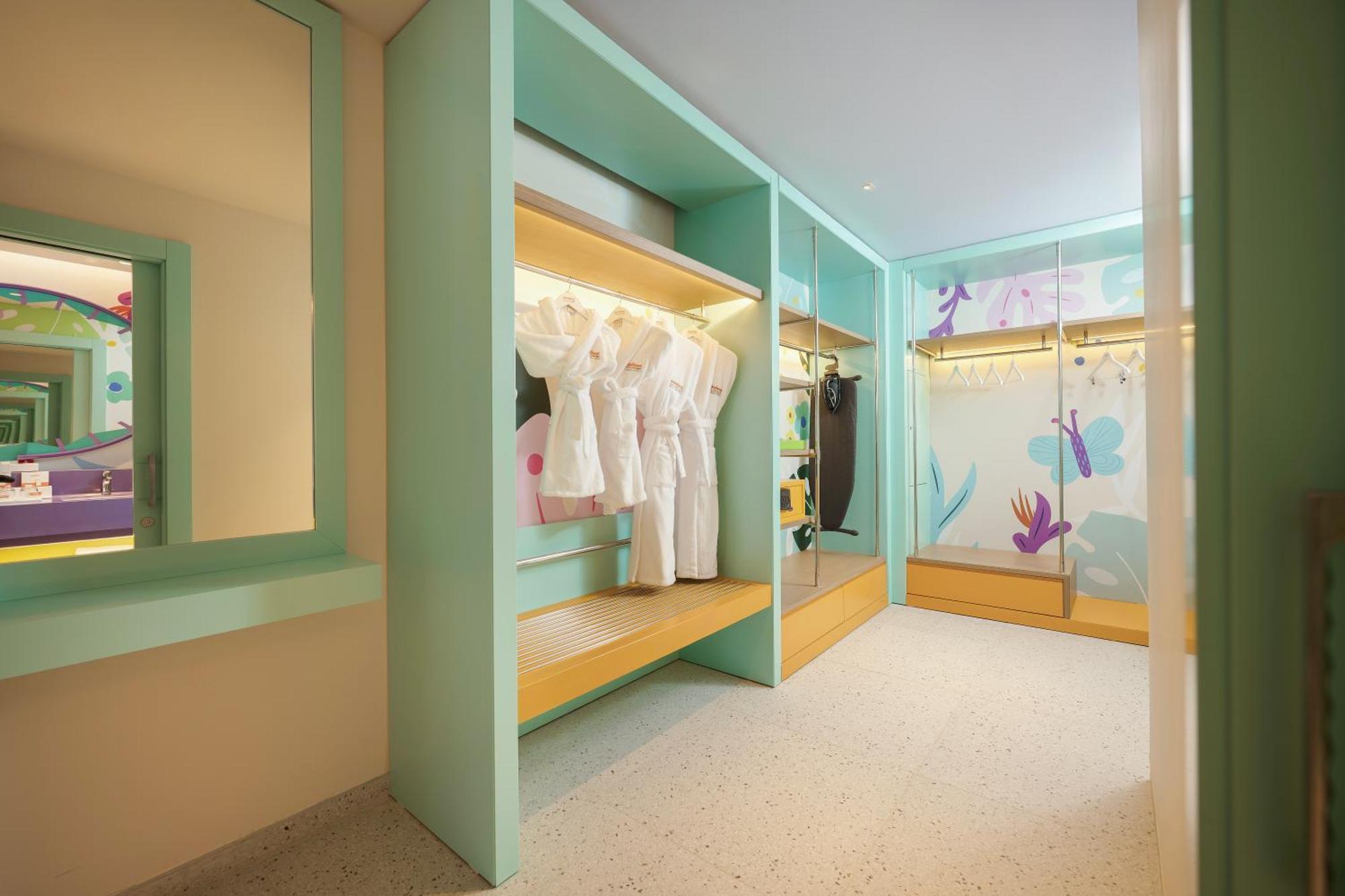 The Land Of Legends Nickelodeon Hotel Antalya 베렉 외부 사진